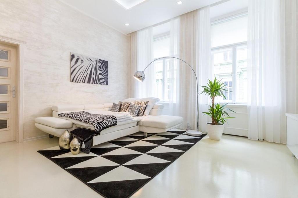 Stylish Apartment 5 Minutes Walk From City Center 布拉格 外观 照片
