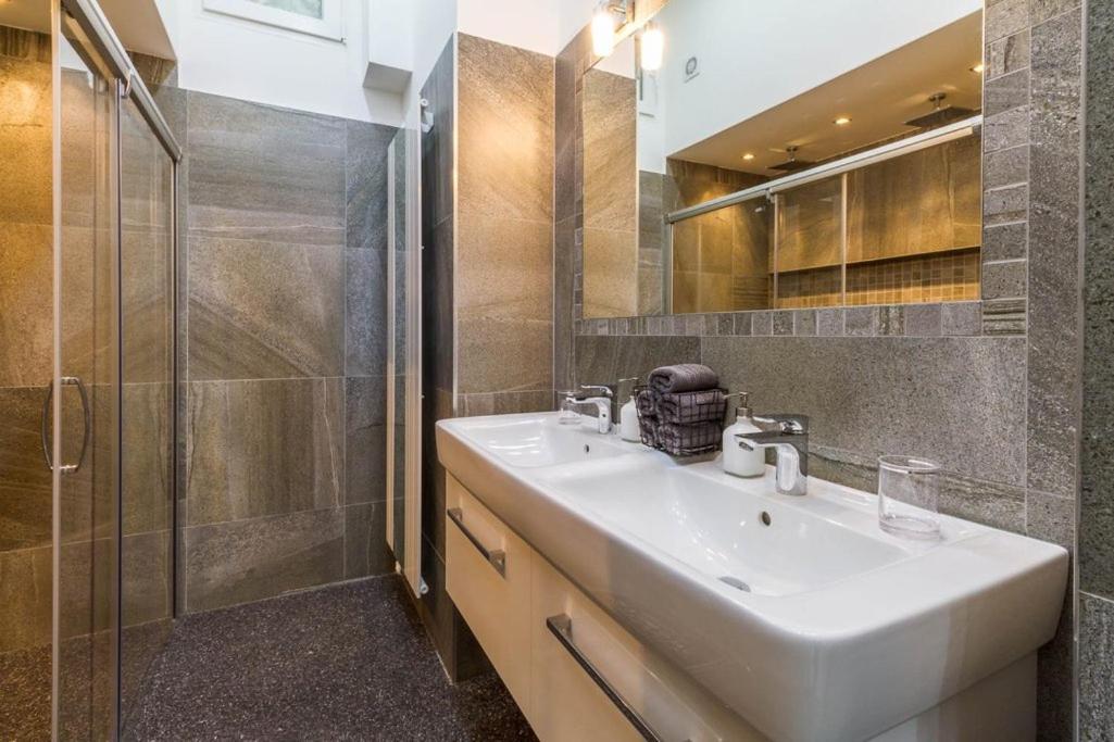 Stylish Apartment 5 Minutes Walk From City Center 布拉格 外观 照片